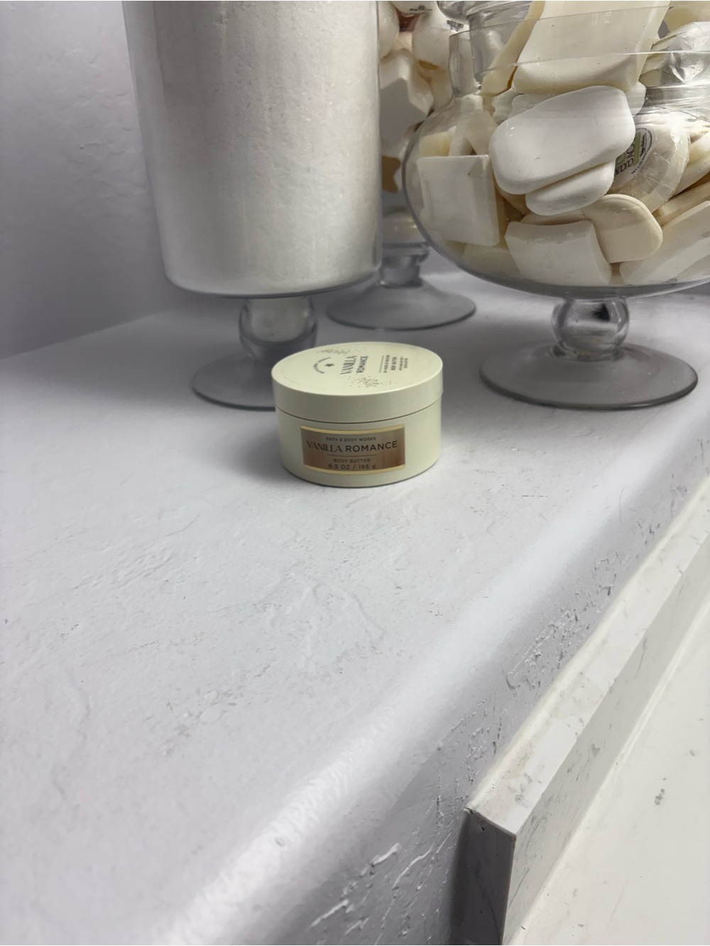 New Bath & Body Works Vanilla Romance Whipped Moisturizing Body Butter NIP